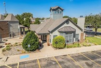 Raiders-Walk_2717_3rd_St_Lubbock_TX_79415_Exterior-Clubhouse-2_9-2024