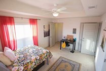 lubbock-off-campus-apartments-townhome-007A0038_171108